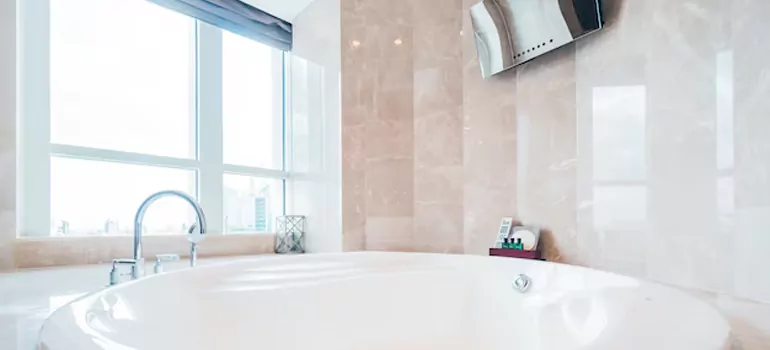 Bathroom Window Coverings in Cooper City, FL