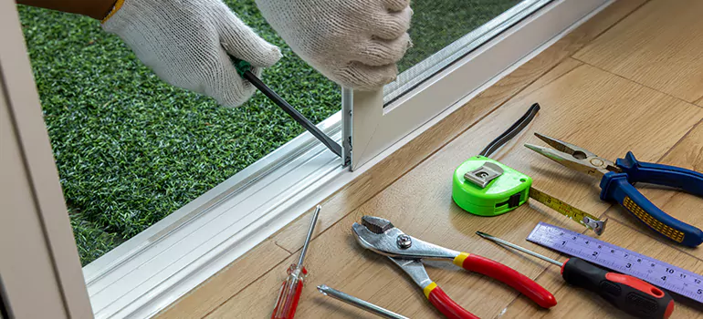 Window Hinge Repair in Cooper City, FL
